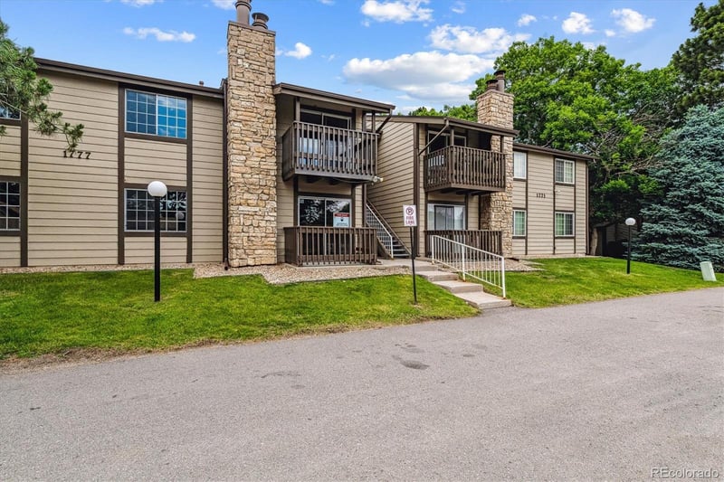 1777 S Pitkin St #A, Aurora, CO 80017