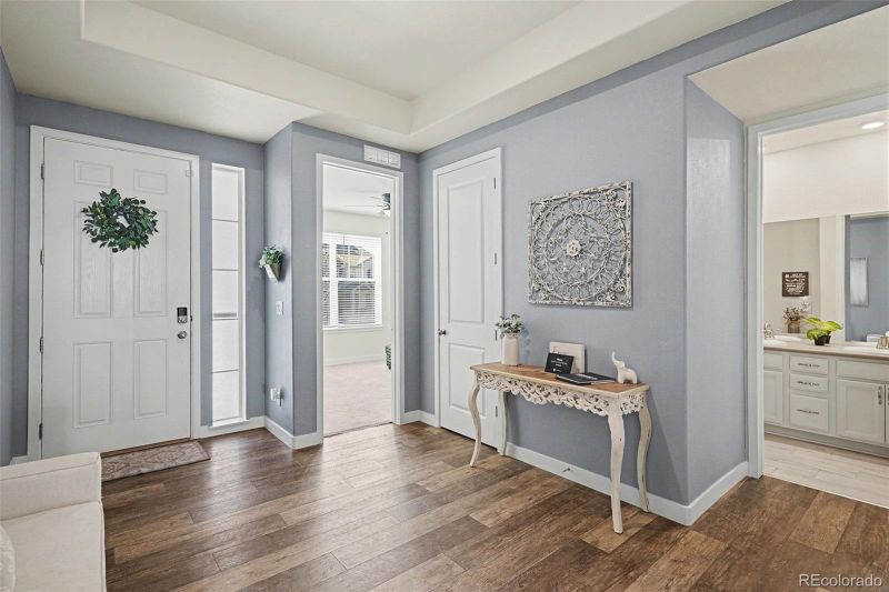 8248 S Yantley Ct, Aurora, CO 80016