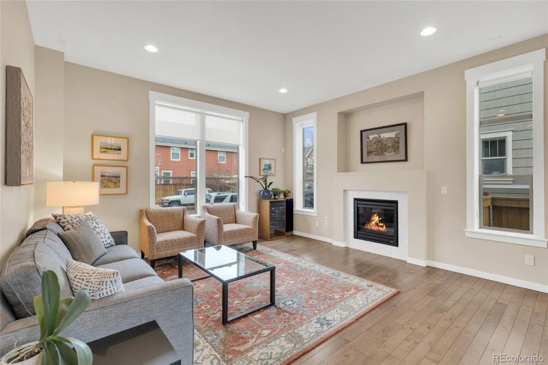 4987 Akron St, Denver, CO 80238