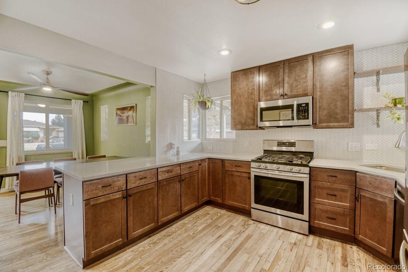 3575 Ivanhoe St, Denver, CO 80207