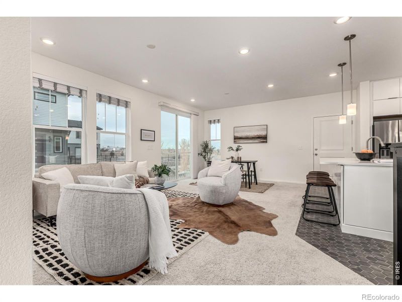 2470 Winding Dr, Longmont, CO 80504