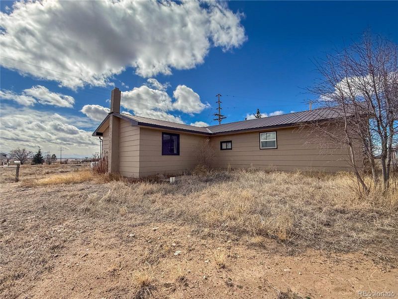 302 Miranda Ave, Fort Garland, CO 81133
