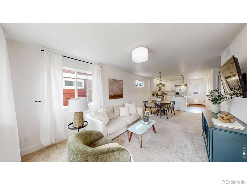 825 Prairiestar Dr, Berthoud, CO 80513