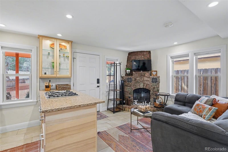1702-12 W Cheyenne Rd, Colorado Springs, CO 80906