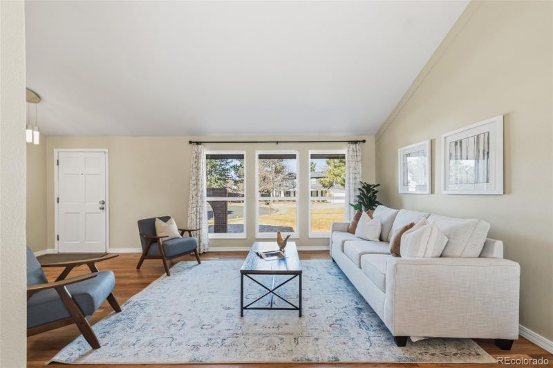 10715 E Dorado Ave, Englewood, CO 80111