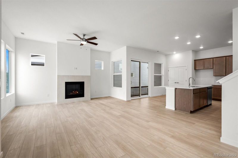 6633 Knapp Dr, Colorado Springs, CO 80924