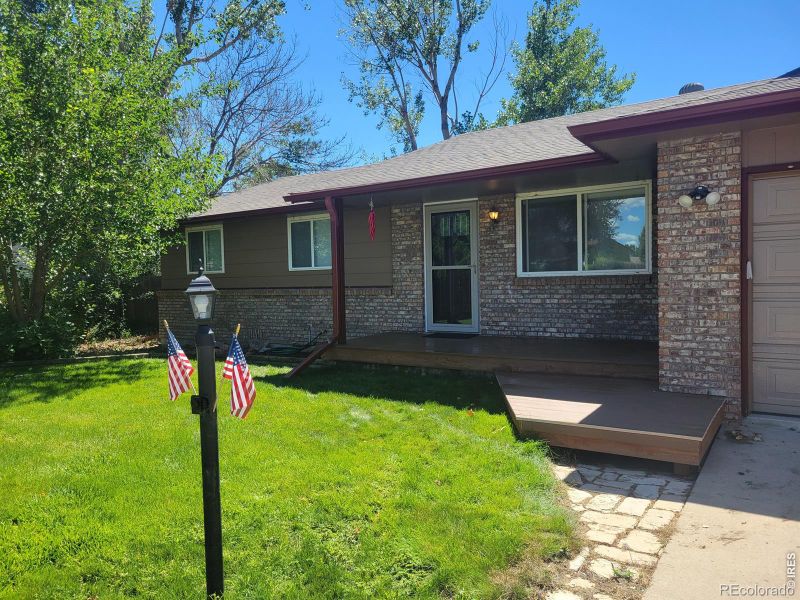 2433 W Linda Dr, Loveland, CO 80537