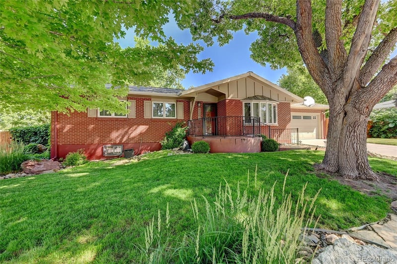 8201 E Lehigh Dr, Denver, CO 80237
