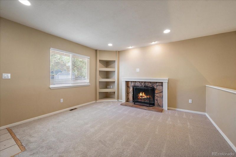 3569 S Nucla St, Aurora, CO 80013