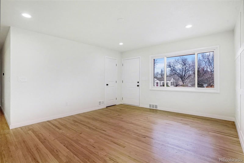 49 S Utica St, Denver, CO 80219