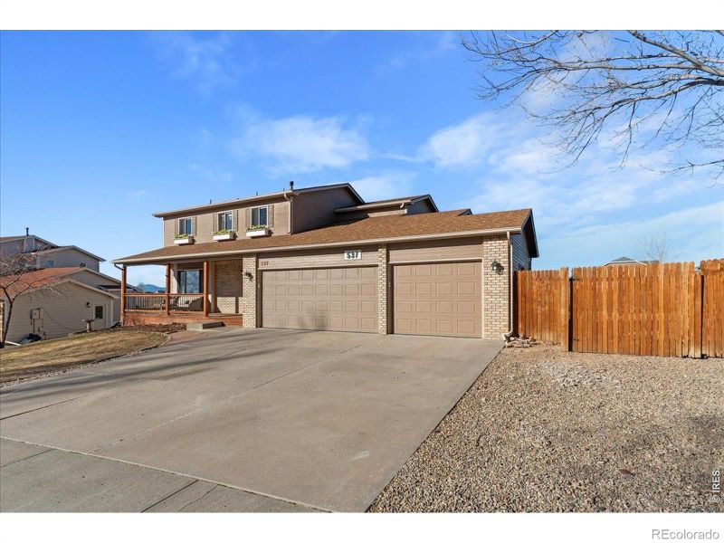 537 S 9th St, Berthoud, CO 80513