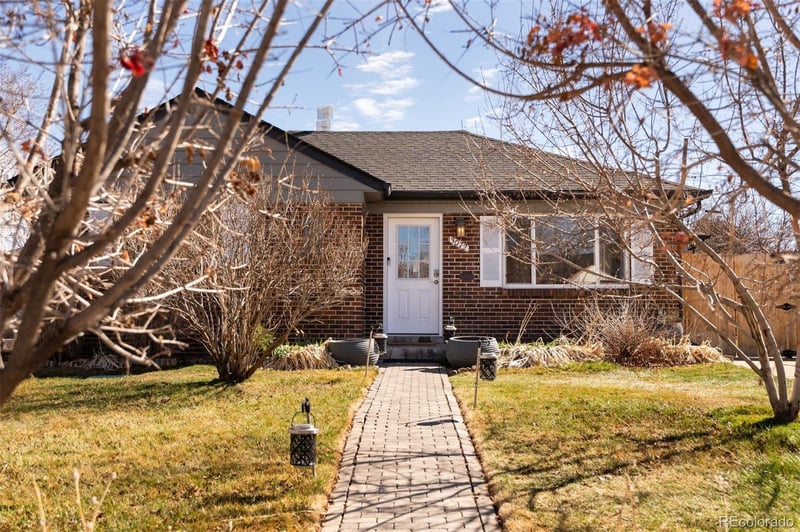 3072 N Adams St, Denver, CO 80205