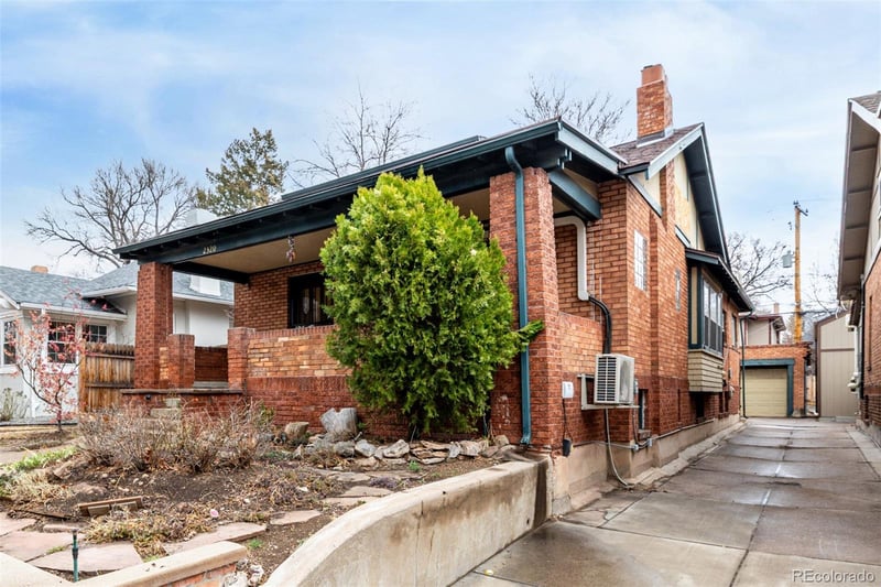 2320 Dexter St, Denver, CO 80207