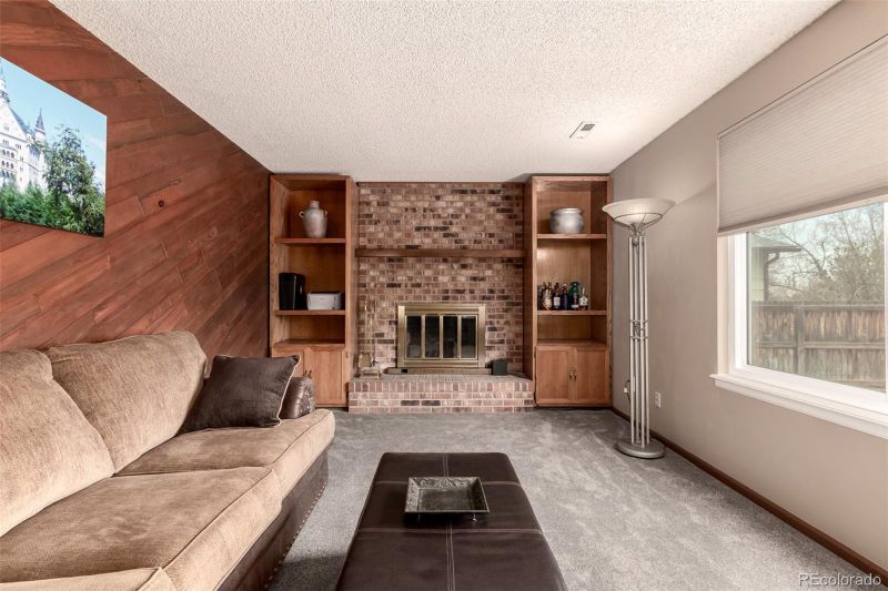 3960 S Argonne Way, Aurora, CO 80013