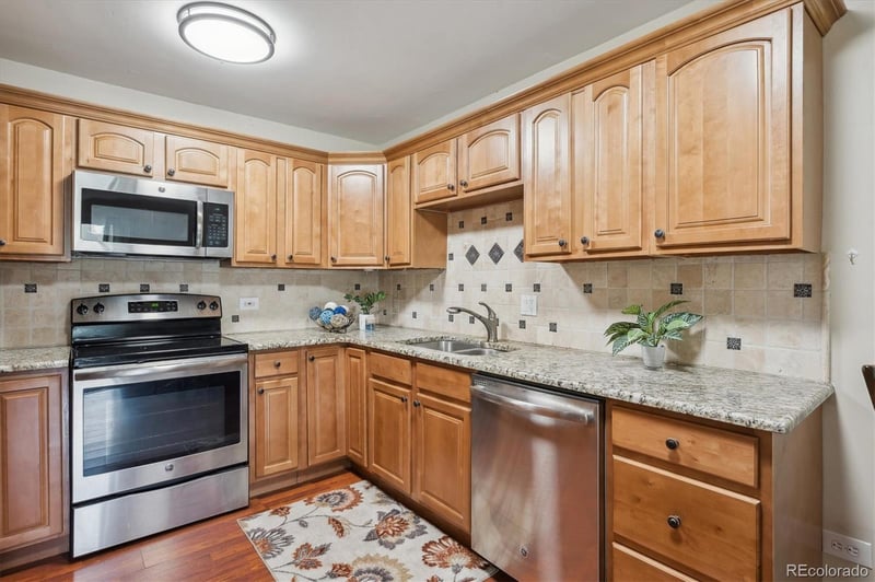580 S Clinton St #12C, Denver, CO 80247