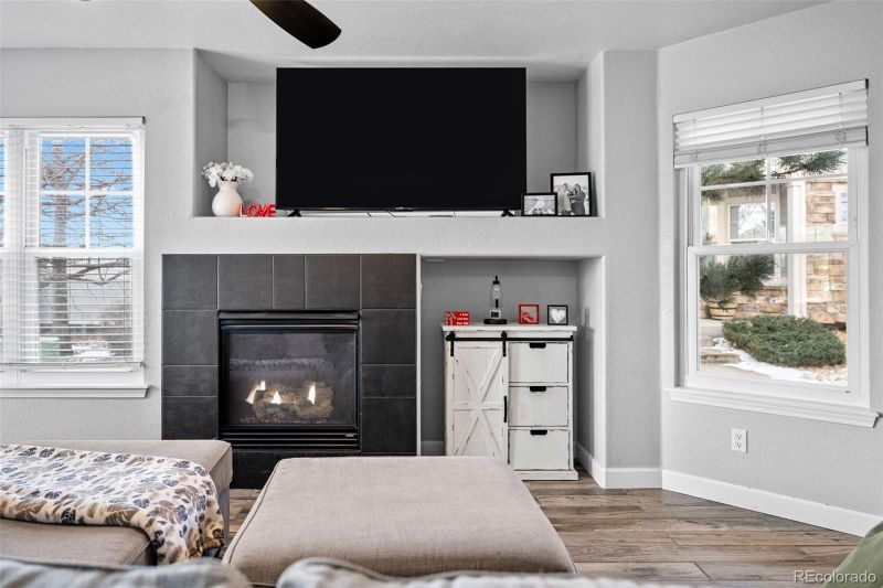 23500 E Alamo Pl #B, Aurora, CO 80016