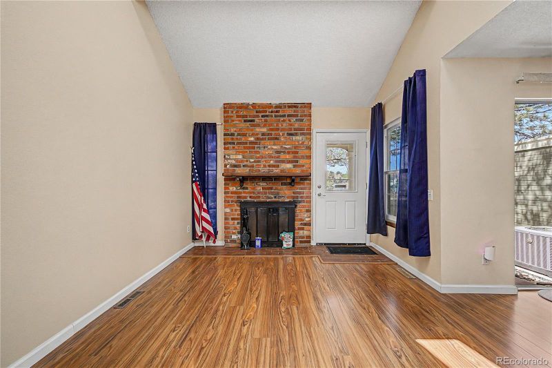 2009 S Hannibal St #G, Aurora, CO 80013