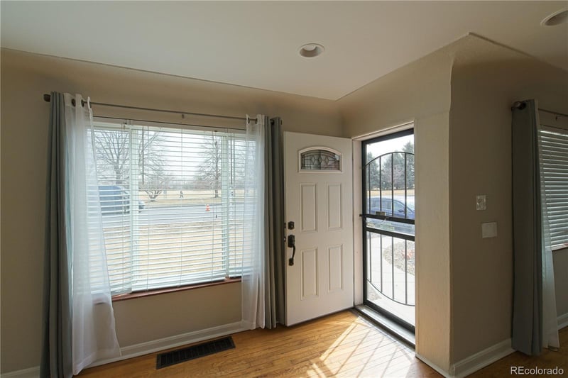 2501 Quebec St, Denver, CO 80207