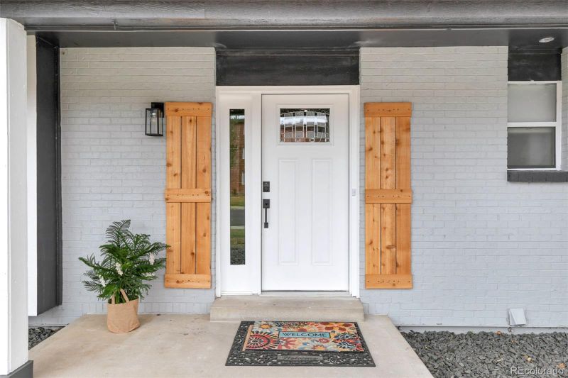 1110 E 9th Ave, Broomfield, CO 80020