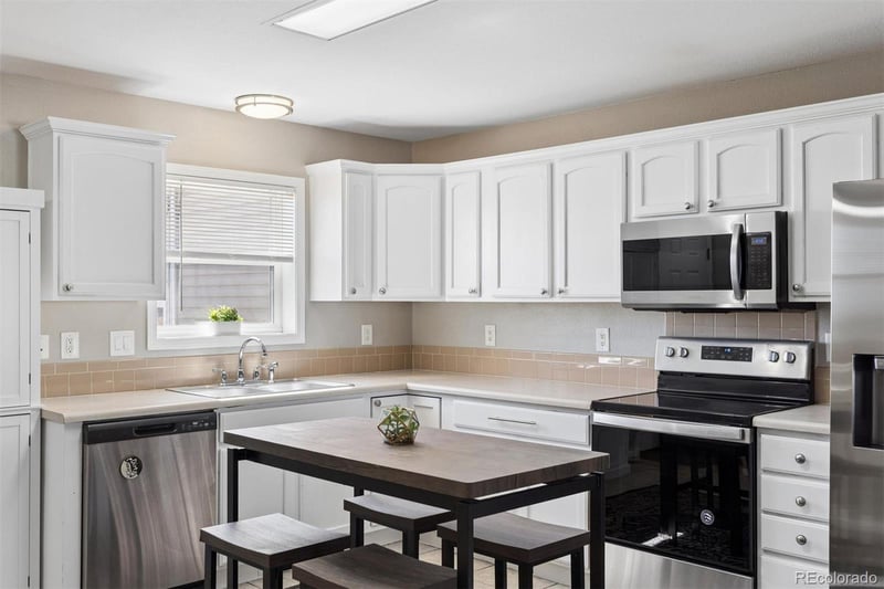 1060 S Perry St, Denver, CO 80219