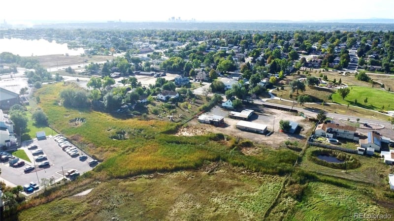 5555 W 69th Ave, Arvada, CO 80003