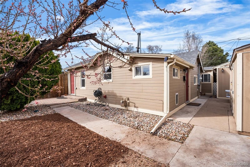 4391 W Dakota Ave, Denver, CO 80219
