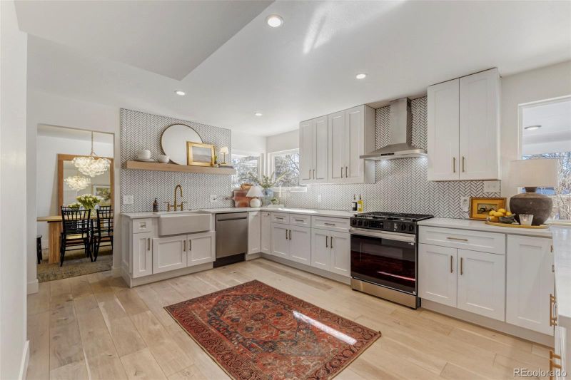 6898 W Nova Dr, Littleton, CO 80128