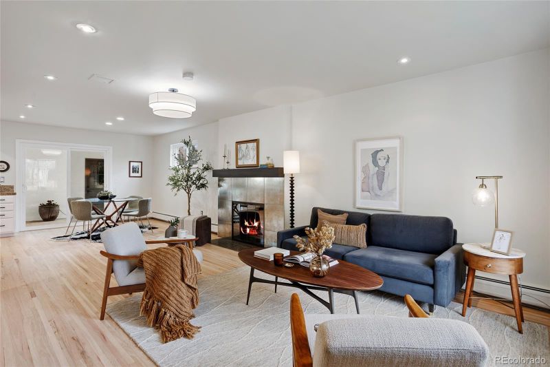 1025 S Cook St, Denver, CO 80209