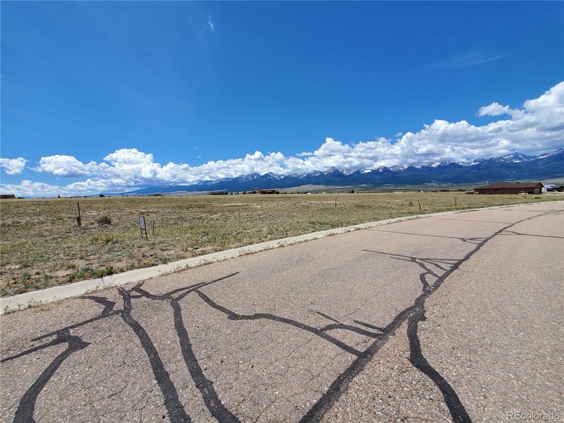 70 Mineral Rd, Westcliffe, CO 81252
