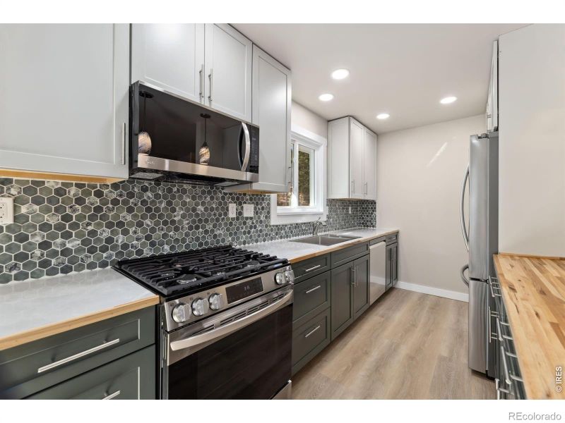 1059 Lexington Ln, Estes Park, CO 80517
