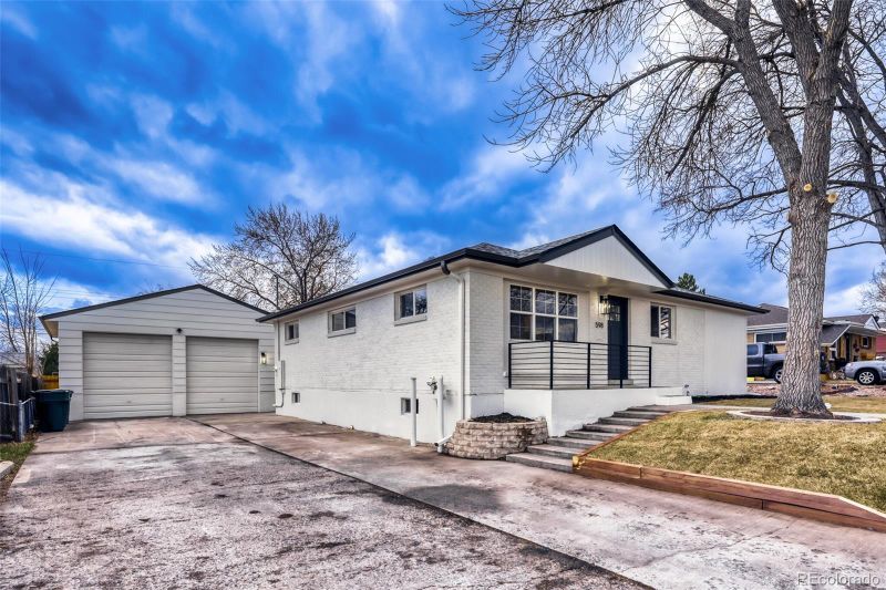598 Emery Rd, Northglenn, CO 80233