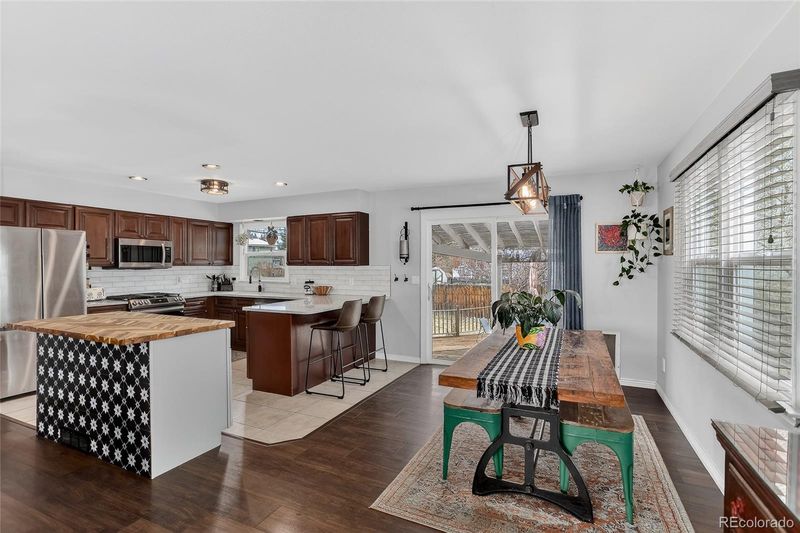 6245 Saulsbury St, Arvada, CO 80003
