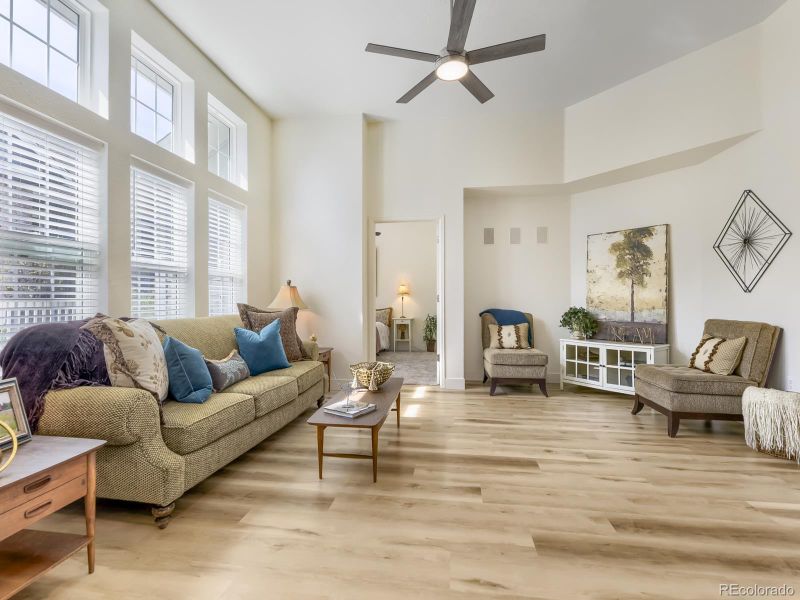 23682 E Links Pl, Aurora, CO 80016