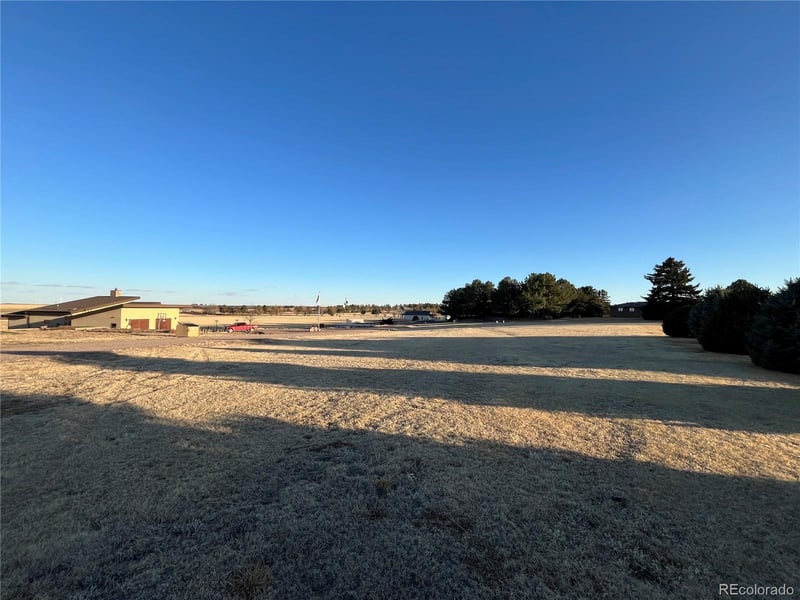48600 Snead Dr, Burlington, CO 80807