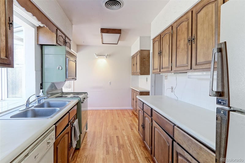 4827 E Vassar Ave, Denver, CO 80222