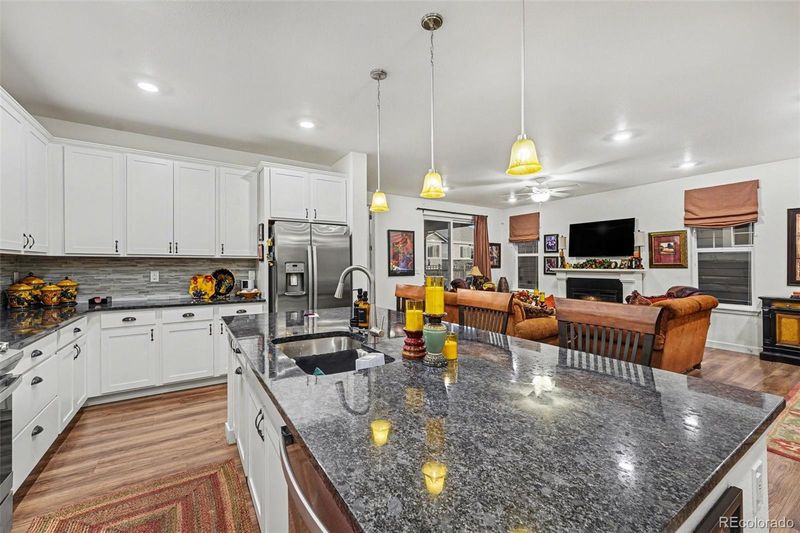 8463 S Cody Way, Littleton, CO 80128