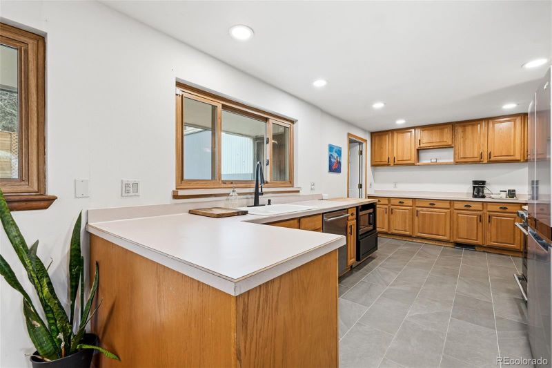 1065 Zang St, Golden, CO 80401