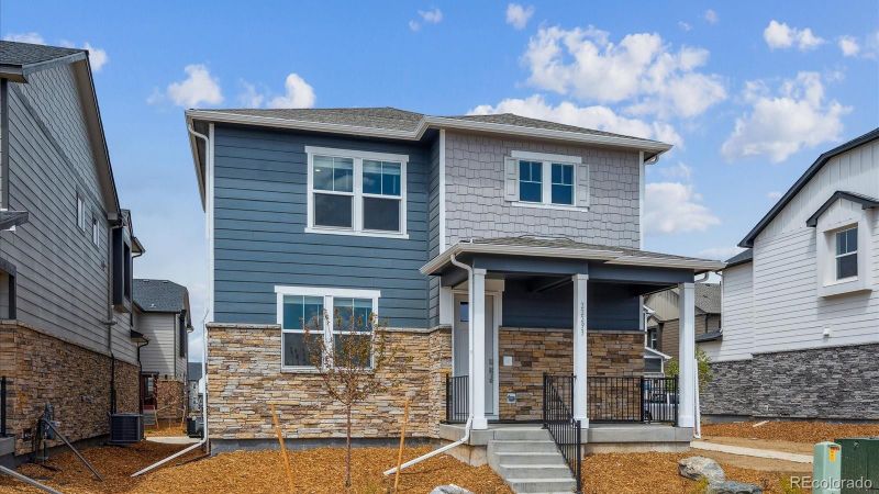 668 N Ukraine St, Aurora, CO 80018