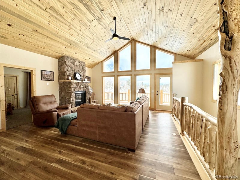 663 Arrowhead Dr, Jefferson, CO 80456
