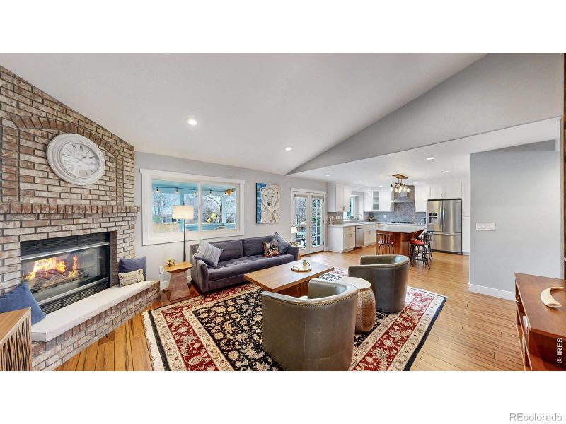 612 Parliament Ct, Fort Collins, CO 80525