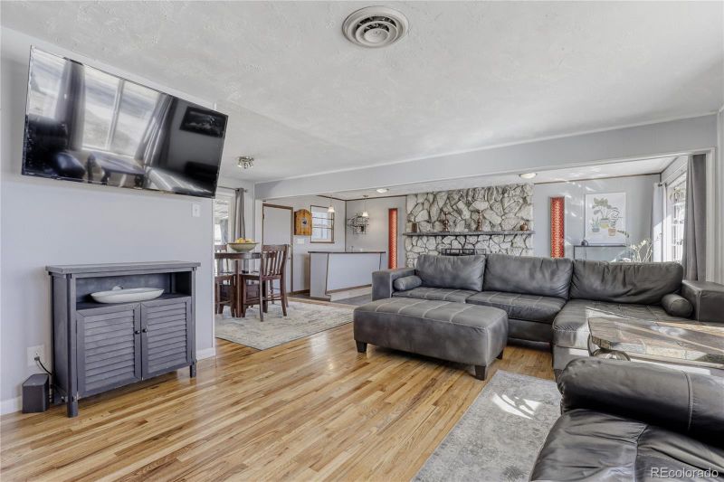 3107 Xanadu St, Aurora, CO 80011