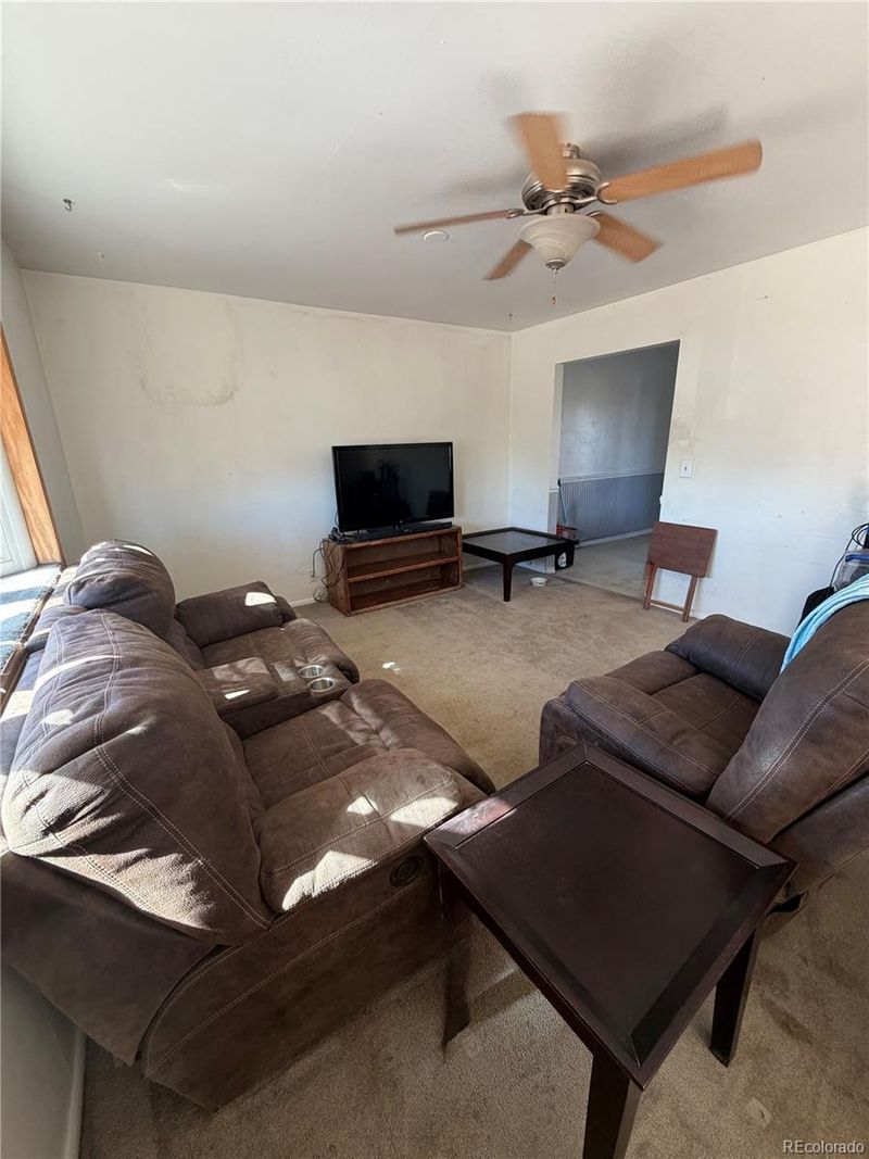 1501 E 98th Ave, Thornton, CO 80229