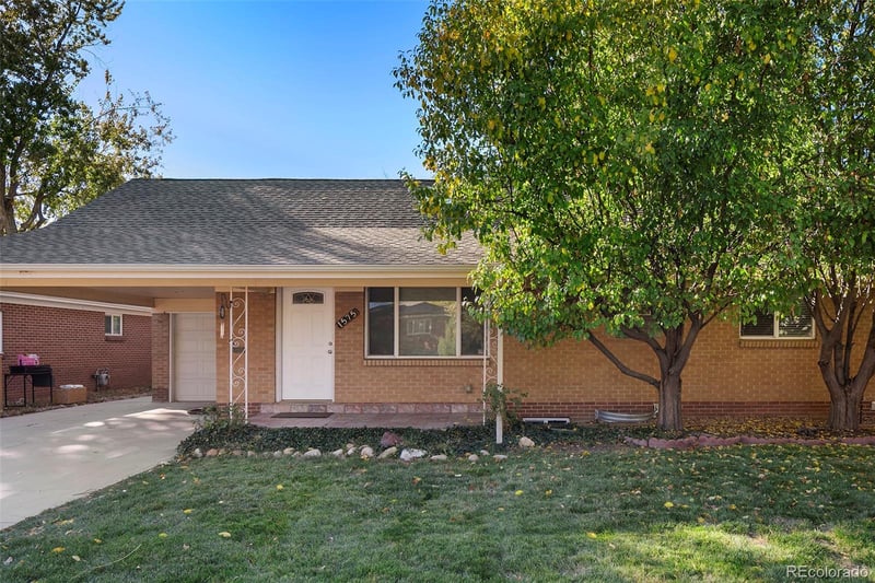 1575 S Clermont St, Denver, CO 80222