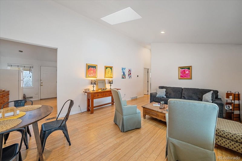 1575 S Clermont St, Denver, CO 80222
