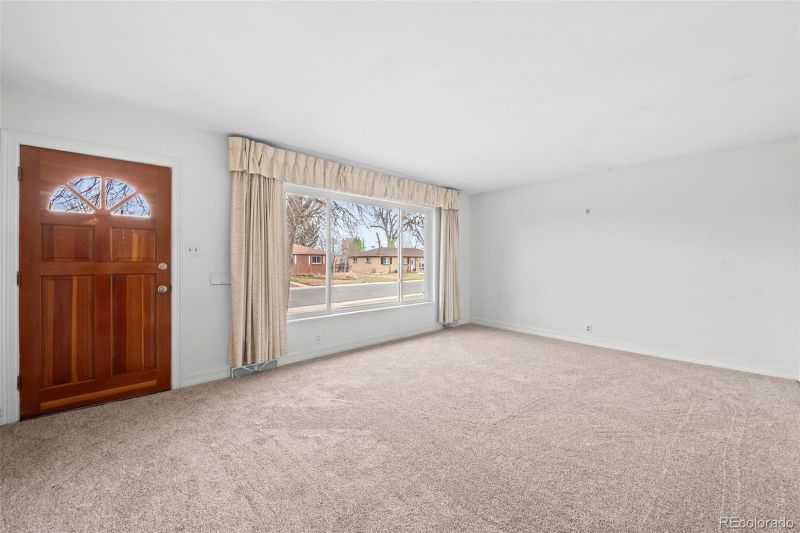 5037 S Grove St, Englewood, CO 80110