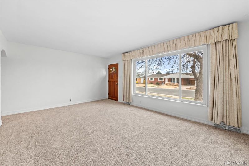 5037 S Grove St, Englewood, CO 80110