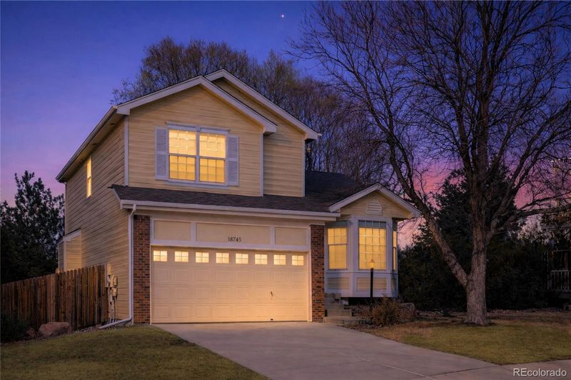 18765 E Crestridge Dr, Aurora, CO 80015