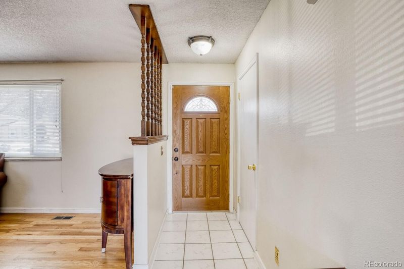 1520 S Evanston St, Aurora, CO 80012