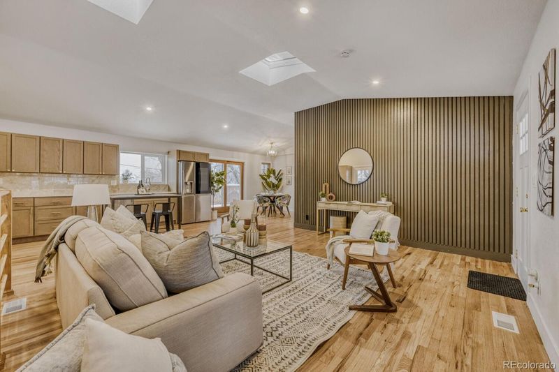 8370 W 64th Ave, Arvada, CO 80004