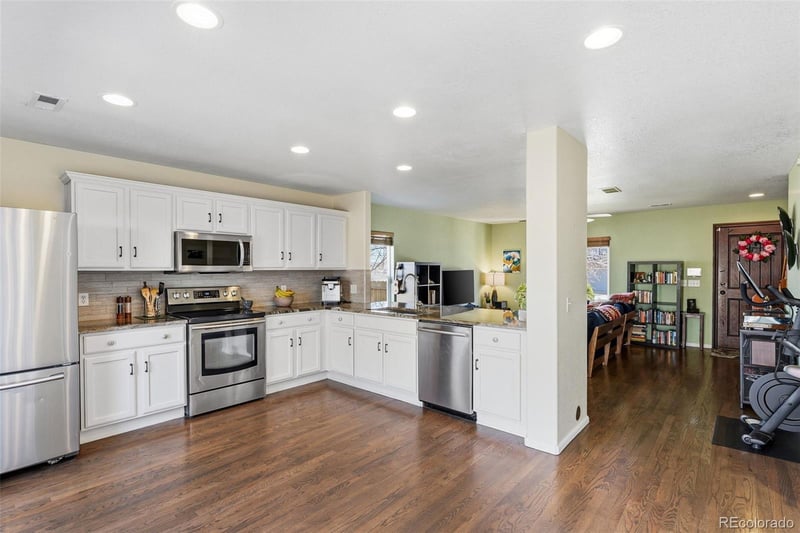 3797 Dexter Ct, Denver, CO 80207